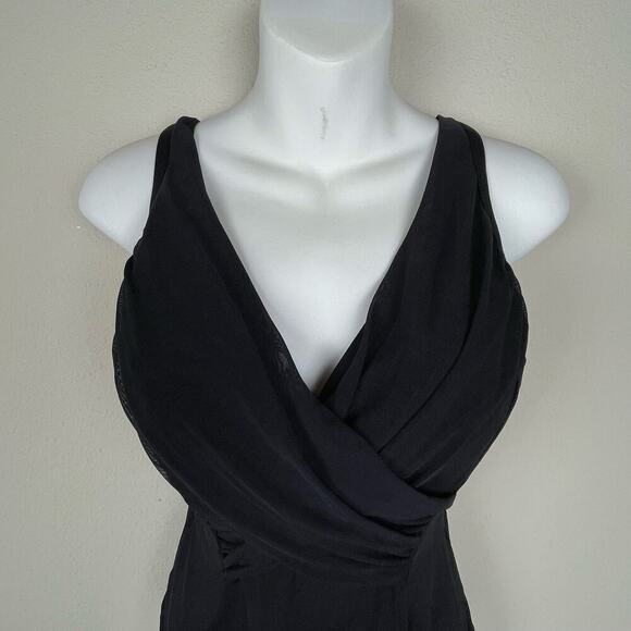 Jets Australia by Jessika Allen Black One-Piece Swimsuit Size 10 Surplice - Picture 4 of 7